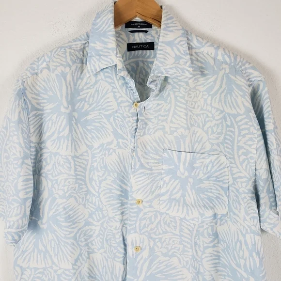 Nautica linen tropical Blue Palm button-down collar top - Picture 4 of 5
